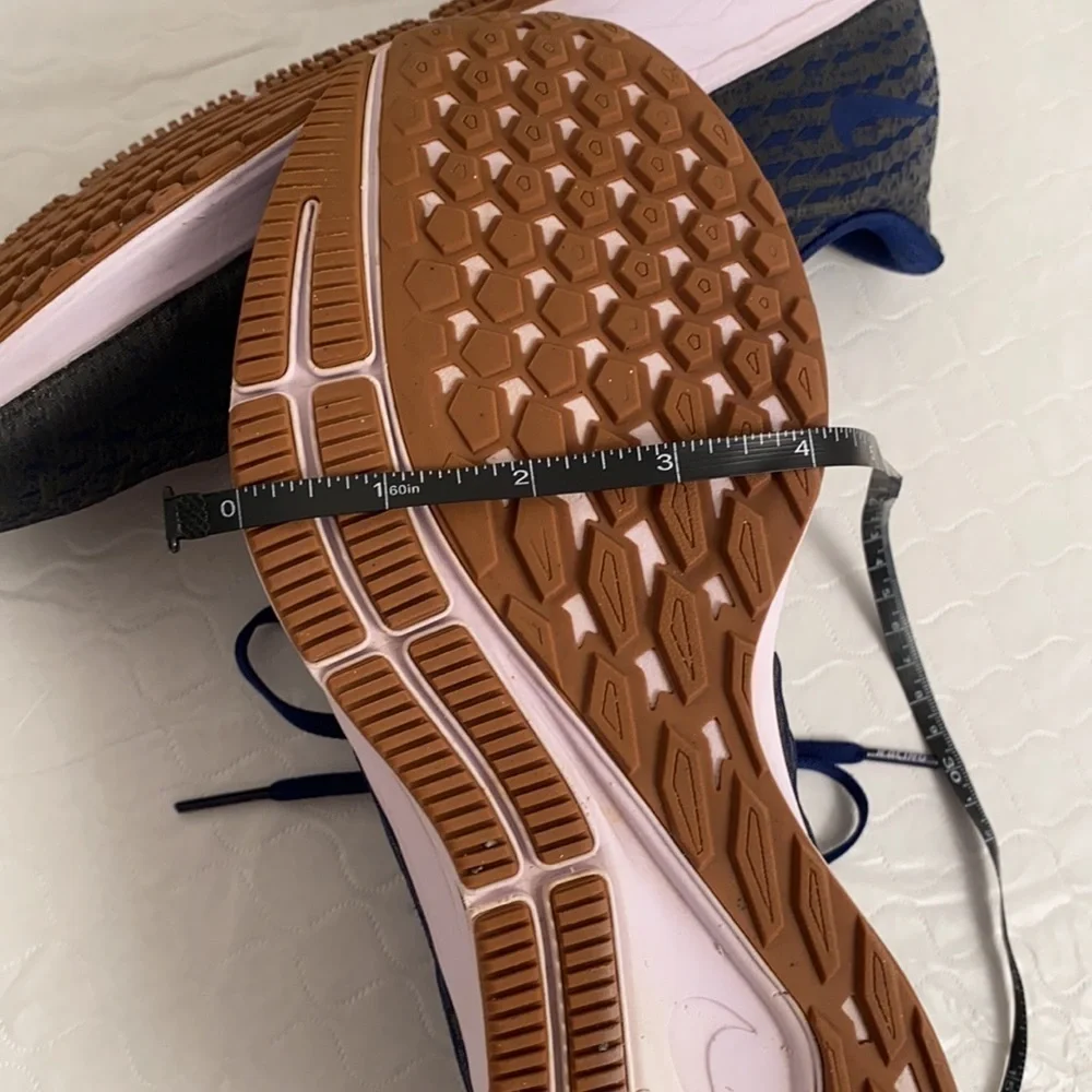 Nike AH8392-400 Air Pegasus Premium running sneakers size 10